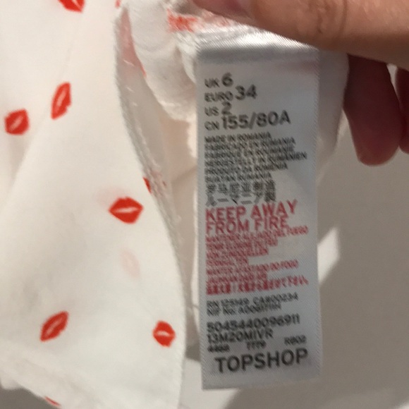Topshop lip print blouse - Picture 6 of 8